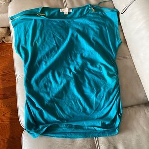 Women’s Michael Kors sleeveless shirt XL